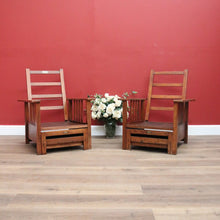 Load image into Gallery viewer, Pair of Vintage Oak Recliner Oakdoor Indoor Armchairs B10708
