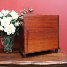 Load image into Gallery viewer, x SOLD Australian Cedar Apprentice Piece, Chest of Drawers. 5 Drawer Chest of Drawers B10676