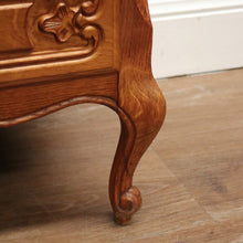 Load image into Gallery viewer, x SOLD Vintage French Chest of Drawers, 3 Drawer Hall Cabinet Cupboard Chest of Drawers B10951