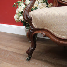 Load image into Gallery viewer, x SOLD Antique English Chaise, Oval Back Medallion Settee, English Rosewood Lounge B11121