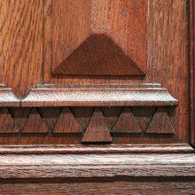 Load image into Gallery viewer, x SOLD Antique French Hall Seat, French Gothic Carved Blanket Box Bench Seat Hall Chair B10154