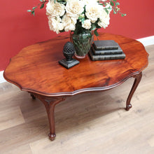 Load image into Gallery viewer, x SOLD Vintage French Mahogany Cabriole Leg Shaped Top Coffee Lamp side Table B10692