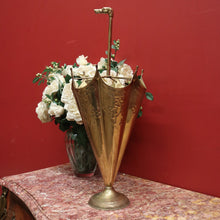 Load image into Gallery viewer, x SOLD Vintage French Brass Umbrella Holder, Umbrella Shaped Umbrella Stand B11212