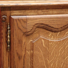Load image into Gallery viewer, x SOLD Pair of Vintage French Bedside Tables, Lamp, Side Tables with French Scroll Feet B10949