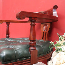 Load image into Gallery viewer, x SOLD Vintage 1970-1980s Office Chair Emerald Green Leather Mahogany Button Seat Chair. B11167