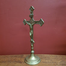 Load image into Gallery viewer, Antique Brass Crucifix, Cross, Jesus on the Cross, Home Worship or Devotion. B11611
