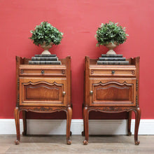Load image into Gallery viewer, x SOLD A Pair of Vintage Lamp Table or Side Tables, Bedside Tables, French Oak. B11497
