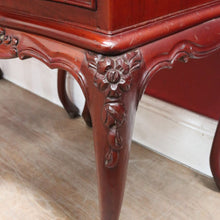 Load image into Gallery viewer, Pair of Vintage Johnson’s Australian Cedar Bedside Cabinets Lamp Tables. B13138
