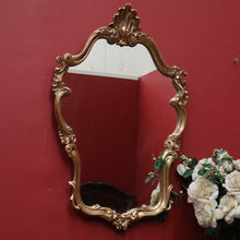 Load image into Gallery viewer, Vintage Italian Mirror, Florentine (Italy) Gilt Framed Shield-Shaped Wall Mirror. B11311
