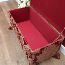 Load image into Gallery viewer, Vintage French Mahogany and Fabric Button Seat Blanket Box of End-of-bed Seat. B11908
