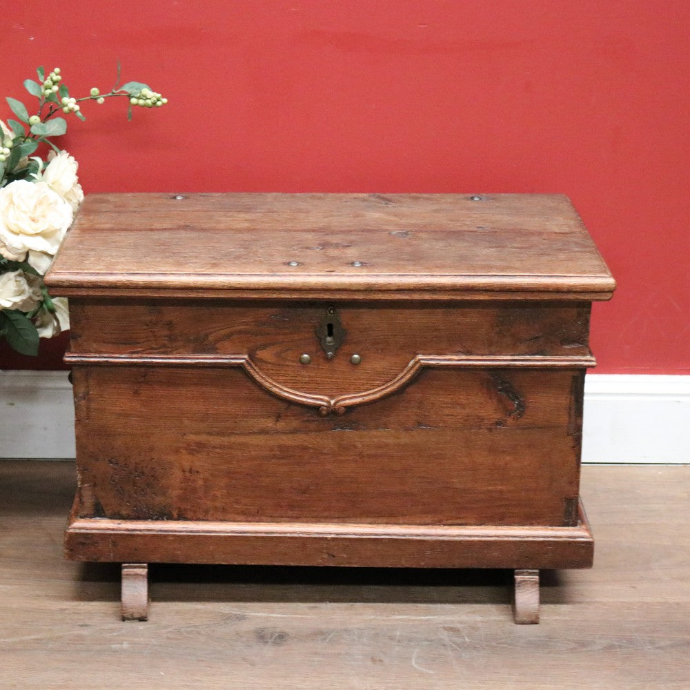 Antique French circa 1840 Blanket Box or Coffer, Trunk or Chest with Iron Handles. B11817a
