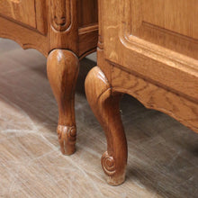 Load image into Gallery viewer, EOFY 10% - Pair of Vintage French Bedside Cabinets or Bedside Tables, Lamp Tables. B11537
