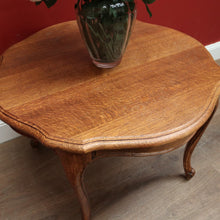 Load image into Gallery viewer, x SOLD Vintage French Oak Cabriole Leg Coffee Table or Side Lamp Table, Centre Table. B11706
