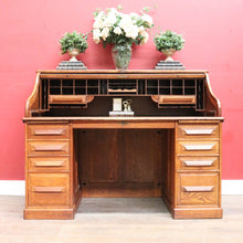 Load image into Gallery viewer, Antique Cutler Quarter Sawn Oak Roll Top Desk with Tambour and Key. B13065
