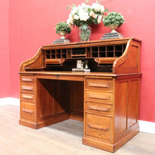 Load image into Gallery viewer, Antique Cutler Quarter Sawn Oak Roll Top Desk with Tambour and Key. B13065
