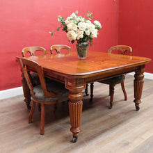 Load image into Gallery viewer, Antique English Oak Extending Dining Table with Joseph Fitter Winding Mechanism. B13057
