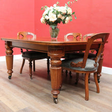 Load image into Gallery viewer, Antique English Oak Extending Dining Table with Joseph Fitter Winding Mechanism. B13057
