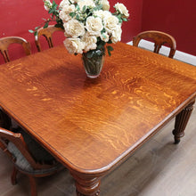 Load image into Gallery viewer, Antique English Oak Extending Dining Table with Joseph Fitter Winding Mechanism. B13057
