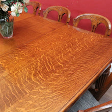 Load image into Gallery viewer, Antique English Oak Extending Dining Table with Joseph Fitter Winding Mechanism. B13057
