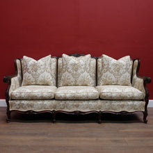 Load image into Gallery viewer, Grand Antique Victorian-Style Walnut Sofa with Cream Floral Upholstery and Cushions. B12695
