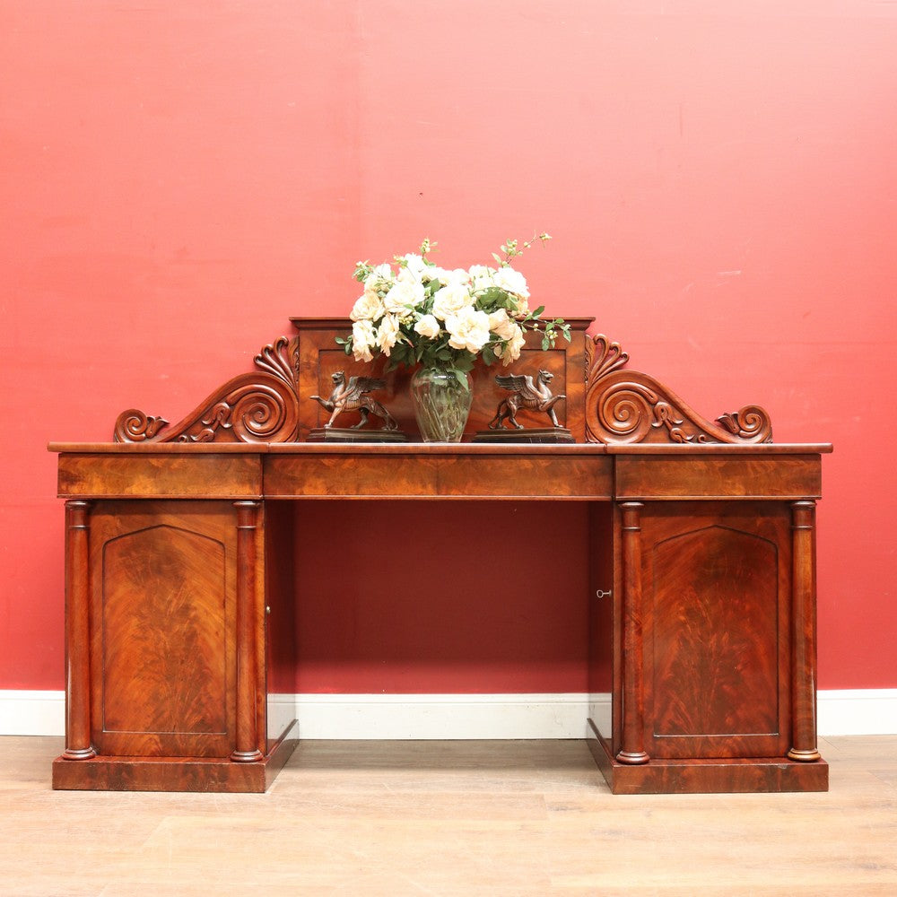 Antique English Mahogany and Flame Mahogany Twin Pedestal Sideboard. B12694