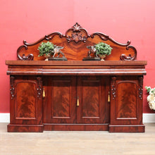 Load image into Gallery viewer, Antique English Mahogany and Flame Mahogany Inverted Breakfront Sideboard with Cellaret. B13081
