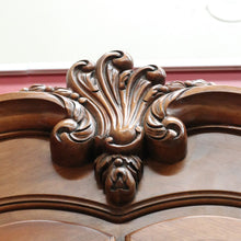Load image into Gallery viewer, Vintage French Louis XV Style Walnut Vitrine Display Cabinet with Curved Glass. B13117
