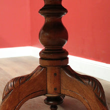 Load image into Gallery viewer, Antique Australian Cedar Dining Table with Pedestal Base and Lion Paw Feet. B12472
