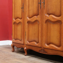 Load image into Gallery viewer, x SOLD An Antique French Oak 4 Door Bedroom Wardrobe Linen Press Armoire Cabinet B12802
