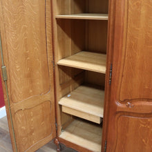 Load image into Gallery viewer, Antique French Oak 4 Door Breakfront Wardrobe Armoire with Hanging Rail and Shelves. B12804
