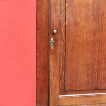 Load image into Gallery viewer, Antique Georgian English Oak Corner Cabinet – Brass Fittings, Key, 3 Shelves. B12504

