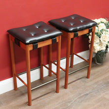 Load image into Gallery viewer, Pair of Retro Parker Mid-Century Bar Stools – Original Black Vinyl - Button Seats. B12513
