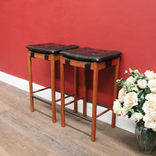 Load image into Gallery viewer, Pair of Retro Parker Mid-Century Bar Stools – Original Black Vinyl - Button Seats. B12513
