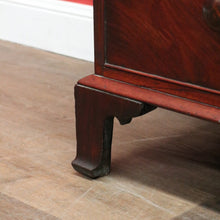 Load image into Gallery viewer, Antique English Mahogany Chest of Drawers – Flame Front, Bracket Feet, c.1800s
