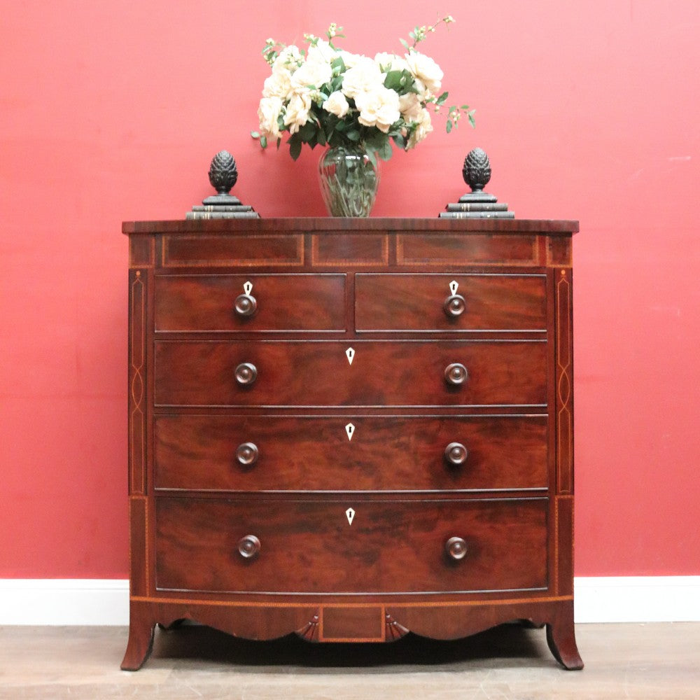 Antique English Bow Front Mahogany Chest with 8 Drawers & Tunbridge Detail. B12530