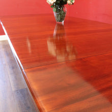Load image into Gallery viewer, Antique English Mahogany Dining Table 4 Leaves Pedestal Base c1880. B12973
