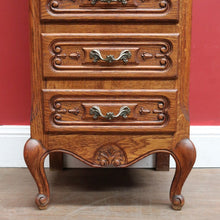 Load image into Gallery viewer, x SOLD French Oak Five Drawer Chest Cabriole Legs Brass Handles Vintage. B12807
