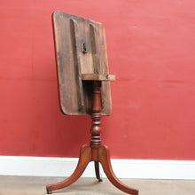 Load image into Gallery viewer, Antique Australian Cedar Tilt-Top Table c1850 – Turned Pedestal, Tri-Leg. B12566
