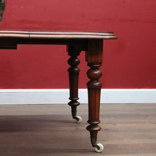 Load image into Gallery viewer, Antique English Mahogany Single Leaf Extension Dining Table C1880 B12995
