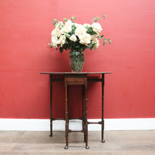 Load image into Gallery viewer, Antique English Mahogany Gate-Leg Table – Turned Bamboo-Inspired Legs. B12580
