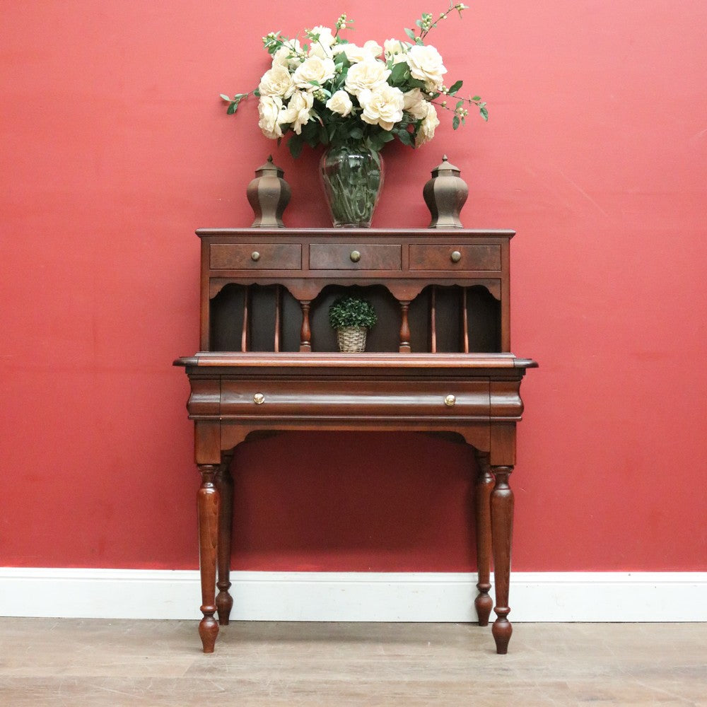 Antique Mid-Century Mahogany Writing Desk – Gilt Leather, File Drawer, Pull-Out Surface. B12572
