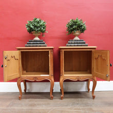 Load image into Gallery viewer, A Pair of Vintage French Oak Single Door Bedside Lamp Table Cabinets B12831
