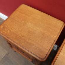 Load image into Gallery viewer, A Pair of Vintage French Oak Single Door Bedside Lamp Table Cabinets B12831
