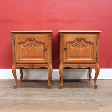 Load image into Gallery viewer, A Pair of Vintage French Oak Single Door Bedside Lamp Table Cabinets B12831
