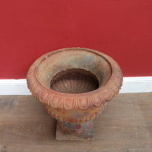 Load image into Gallery viewer, Antique Cast Iron Medici-style Campana shaped Garden Urn Pot Planter B13001
