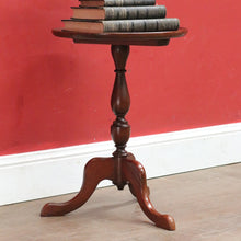 Load image into Gallery viewer, Antique Australian Cedar Single Pedestal Tri Leg Circular Top Wine Table B12921
