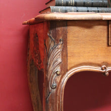 Load image into Gallery viewer, Vintage French Walnut Single Drawer Side Hall or Lamp Table B12754

