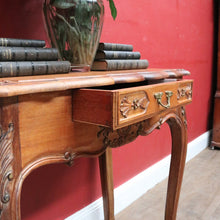 Load image into Gallery viewer, Vintage French Walnut Single Drawer Side Hall or Lamp Table B12754

