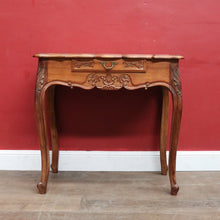 Load image into Gallery viewer, Vintage French Walnut Single Drawer Side Hall or Lamp Table B12754
