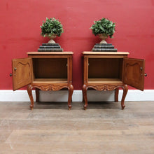 Load image into Gallery viewer, Pair of Vintage French Oak Single Door Bedside or Side Lamp Table B13014
